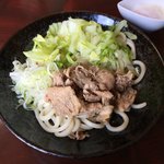 Koike Udon - 肉つけうどん（450円）、温玉（50円）