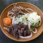 Shiyouchiyanudon - 冷やし肉玉金うどん（550円）