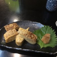 日本橋 やぶ久 - 卵焼きです。かなり甘目。お袋のお弁当の味を思い出しました