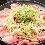 Kongbul (bean sprout bulgogi)