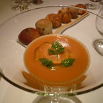ガスパチョ　ホワイトバルサミコ酢のジェラートと共に