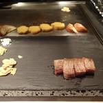 鉄板ステーキ 淀屋 - 