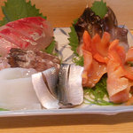 磯料理　角一 - いちがき鯛、コハダ、とり貝、赤貝、イカなど