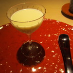 富小路 やま岸 - 白無花果のババロア