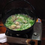 地鶏炭火串焼 チンタラ - 鳥スープの鍋。10時間以上煮込んだスープがすっきり。うまい。ツミレが笑っちゃうほどうまい