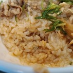 松屋 - 汁だくだく似ながらアッサリ味