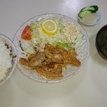 Miyoshi - 生姜焼定食