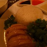 海南鶏飯食堂 - チキンライス