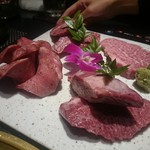 麻布十番焼肉 BULLS - 