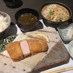 とんかつ食房 厚○ - 厚切りロースかつ定食 1,772円 