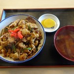 白神飯店 - 「味噌ダレ肉丼」740円