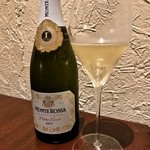 オステリア・オリエーラ - 「Monte Rossa Franciacorta Brut Prima Cuvee (1 Cuvee)」
      からスタート