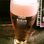 酒肴商店 アジト - 生ビール（キリン）