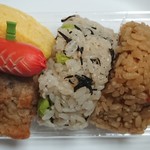 セブンイレブン - 料理写真:おむすび&おかずセット