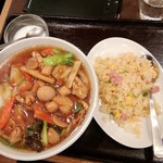 餃子房 チャイナドール 楽宴 - 五目海鮮タンメン