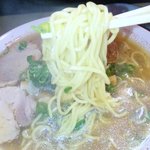 宇奈月 - 中細の麺です