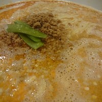 個室中華 頤和園 溜池山王店 - 【ランチ】担々麺：濃厚スープが美味しい