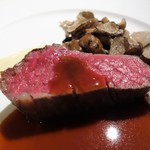 黒毛和牛フィレ肉のポワレ マルサラ酒薫るソース なめらかなじゃがいものピュレ