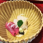 銀座 しのはら - お造り：大間の鮪、伊勢海老