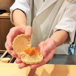 銀座 しのはら - あんぽ柿のフォアグラ最中