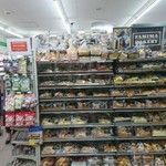 Family Mart - 内観