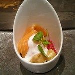 鉄板焼　季流 - ●●ステーキランチ」4,800円 (税サ込)X2人前 (①ご挨拶の一皿、②本日のスープ、③肉：国内産牛ロース 110ｇ＋フィレ 110ｇ、④野菜焼き、⑤御飯⇒ガーリックライス 変更+750円 赤出汁 香物、⑥アイスクリーム＆シャーベット、⑦コーヒー) 2018年10月