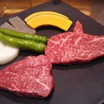 鉄板焼　季流 - ●●ステーキランチ」4,800円 (税サ込)X2人前 (①ご挨拶の一皿、②本日のスープ、③肉：国内産牛ロース 110ｇ＋フィレ 110ｇ、④野菜焼き、⑤御飯⇒ガーリックライス 変更+750円 赤出汁 香物、⑥アイスクリーム＆シャーベット、⑦コーヒー) 2018年10月
