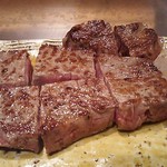 鉄板焼　季流 - ●●ステーキランチ」4,800円 (税サ込)X2人前 (①ご挨拶の一皿、②本日のスープ、③肉：国内産牛ロース 110ｇ＋フィレ 110ｇ、④野菜焼き、⑤御飯⇒ガーリックライス 変更+750円 赤出汁 香物、⑥アイスクリーム＆シャーベット、⑦コーヒー) 2018年10月