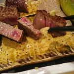鉄板焼　季流 - ●●ステーキランチ」4,800円 (税サ込)X2人前 (①ご挨拶の一皿、②本日のスープ、③肉：国内産牛ロース 110ｇ＋フィレ 110ｇ、④野菜焼き、⑤御飯⇒ガーリックライス 変更+750円 赤出汁 香物、⑥アイスクリーム＆シャーベット、⑦コーヒー) 2018年10月