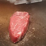 鉄板焼　季流 - ●●ステーキランチ」4,800円 (税サ込)X2人前 (①ご挨拶の一皿、②本日のスープ、③肉：国内産牛ロース 110ｇ＋フィレ 110ｇ、④野菜焼き、⑤御飯⇒ガーリックライス 変更+750円 赤出汁 香物、⑥アイスクリーム＆シャーベット、⑦コーヒー) 2018年10月