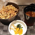 鉄板焼　季流 - ●●ステーキランチ」4,800円 (税サ込)X2人前 (①ご挨拶の一皿、②本日のスープ、③肉：国内産牛ロース 110ｇ＋フィレ 110ｇ、④野菜焼き、⑤御飯⇒ガーリックライス 変更+750円 赤出汁 香物、⑥アイスクリーム＆シャーベット、⑦コーヒー) 2018年10月