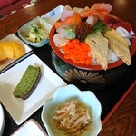 居酒屋・寿司江戸 - 