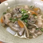 大衆割烹 あら川 - 牛すじ煮込み(600円)