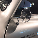 Nordsee  - Autostadtにて】ミラーの保持金具に着目する。