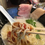 コジーナ邸 鶏白湯ラーメンと豪快な居酒屋料理＆鍋 - 