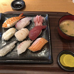 Osakanabanchou - おまかせ寿司8貫♪