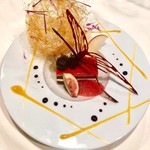 甘酸っぱいサワーチェリームースケーキ