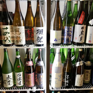 銘酒や希少酒など、こだわり抜いた日本酒