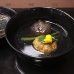 9527499 - 【碗物】萩麩、いんげん、椎茸、つる菜、柚子