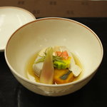 料亭 二蝶 - 【焚き合せ】小芋、まなかつお、南京、茗荷、紅葉麩、針柚子