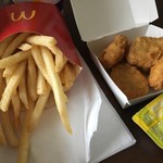 マクドナルド - ポテトとナゲット