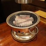 Sumibi Horumon Yakiniku Kimmaru - 