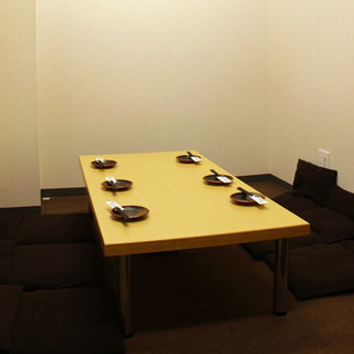 3F個室
      (改装後はテーブル席）
      7名～