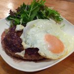 オーツキ食堂 - 前沢牛と白金豚のオーツキハンバーグ　醤油バターソース（1,000円）