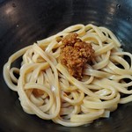 いかれたヌードル フィッシュトンズ - 特製濃厚つけ麺-辛肉味噌投入