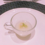 カントニーズ 燕 - 