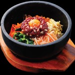 Stone-grilled yukke bibimbap <with small soup>