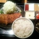 牛かつ いろは - 牛かつ麦飯明太子とろろセット(260g)