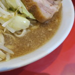 ラーメン二郎 - スープ