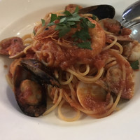 grigio la tavola - 